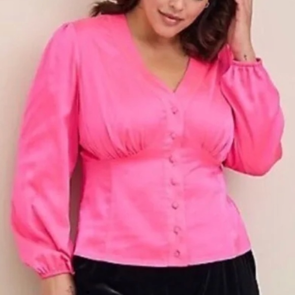 Torrid Size 26 / 4XL Barbie Pink Satin Blouse NWT - Picture 1 of 6